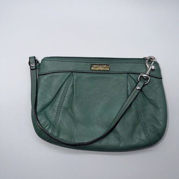 Coach Handbags - Coach Wristlet Soft Leather Seafoam Wallet Small Purse Card Holder